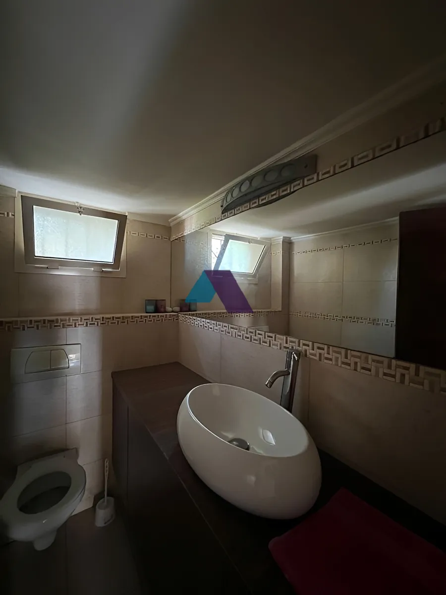 Apartment for Sale in Ain El Rihaneh