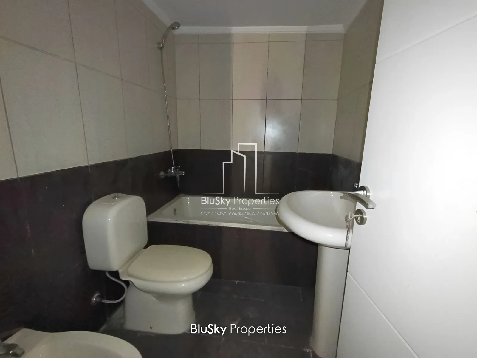 Apartment for Sale in Okaibe