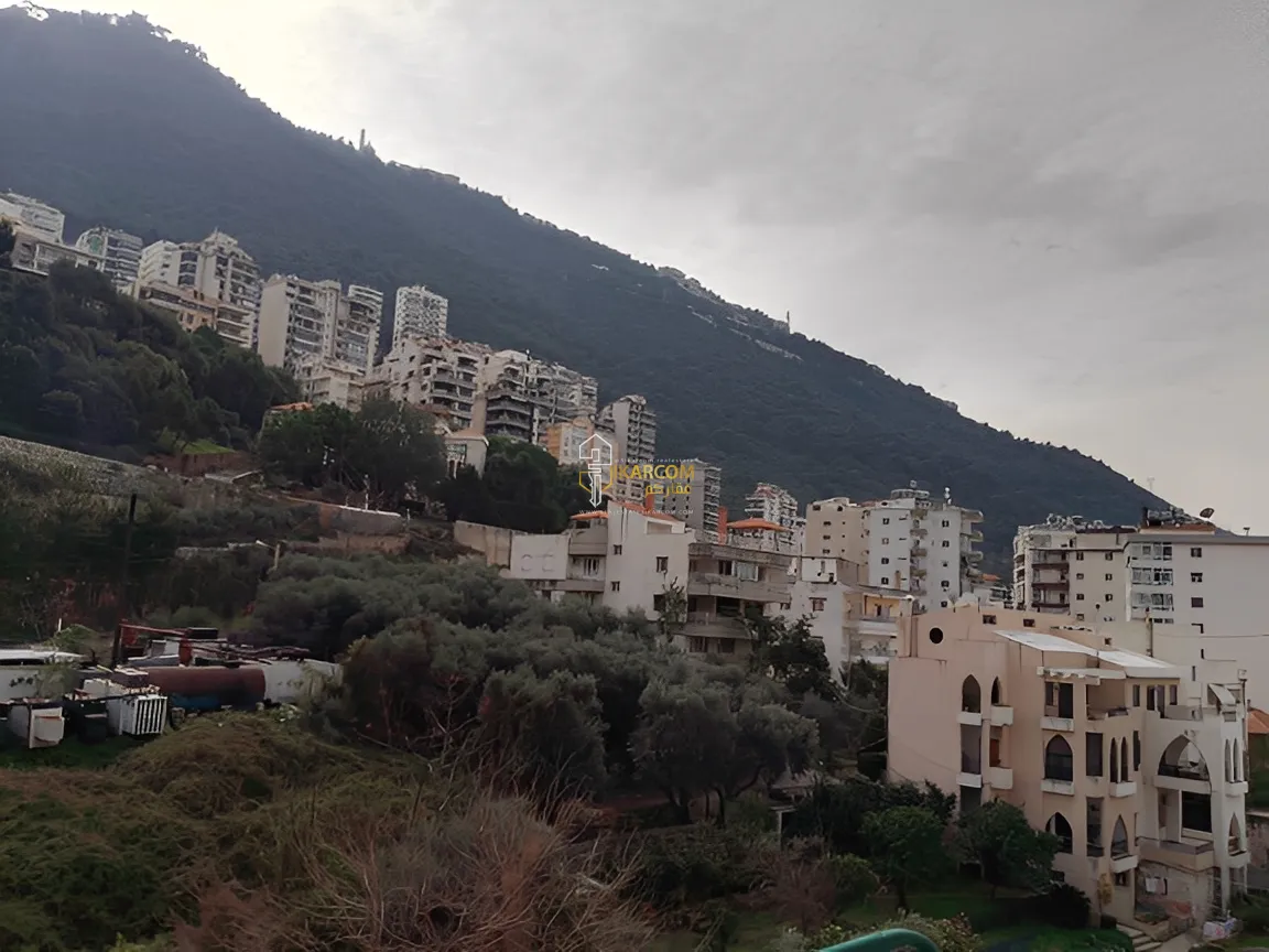 Apartment for Sale in Haret Sakher