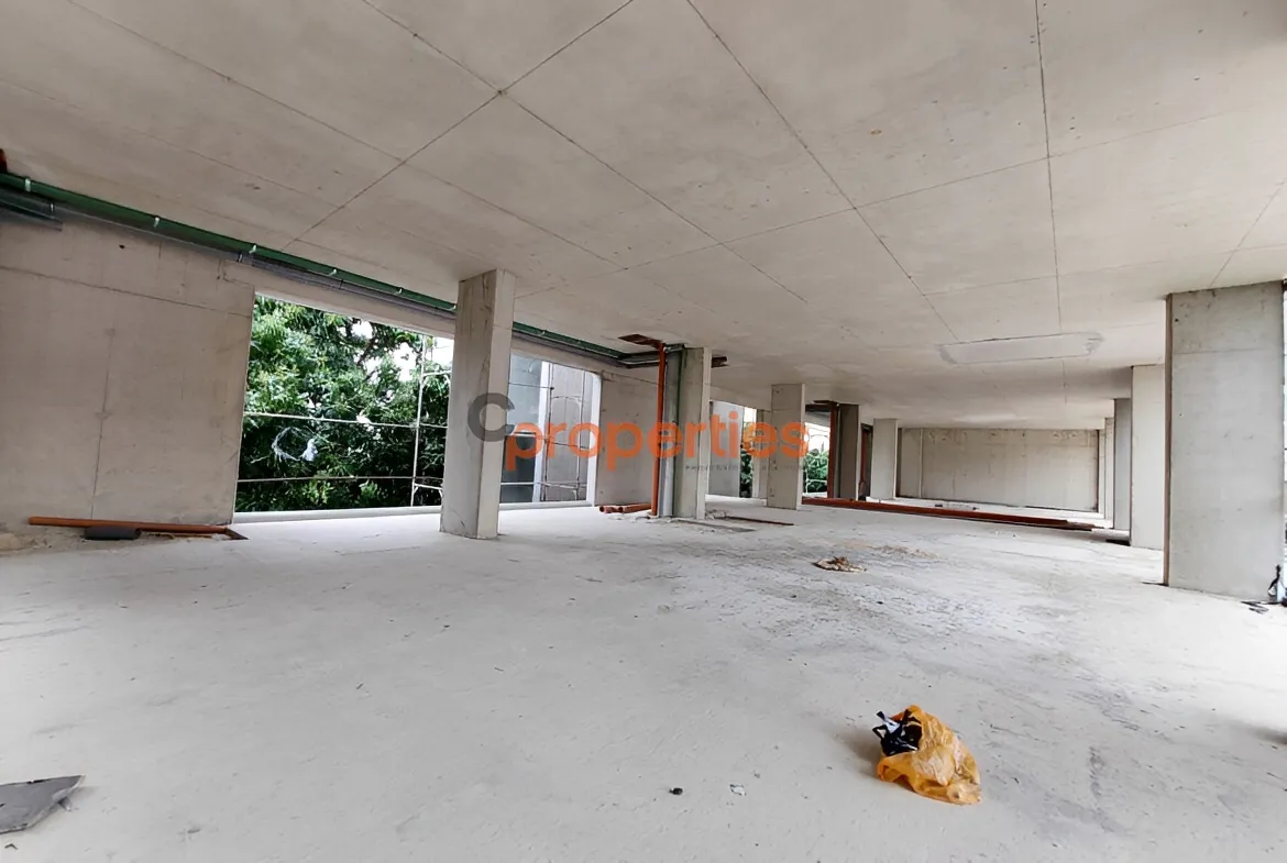 Showroom for Rent in Jal El Dib