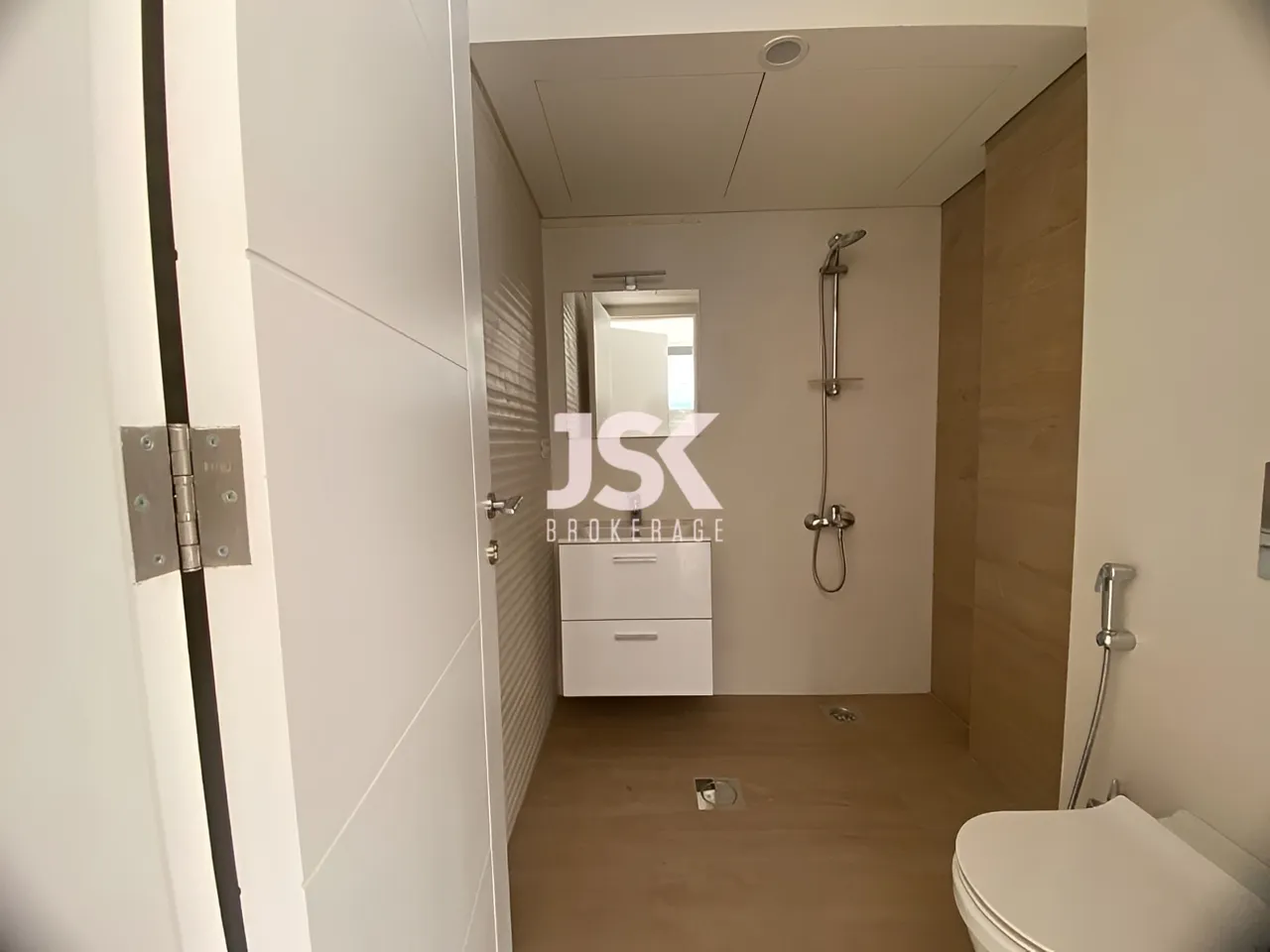 Apartment for Sale in Hamra