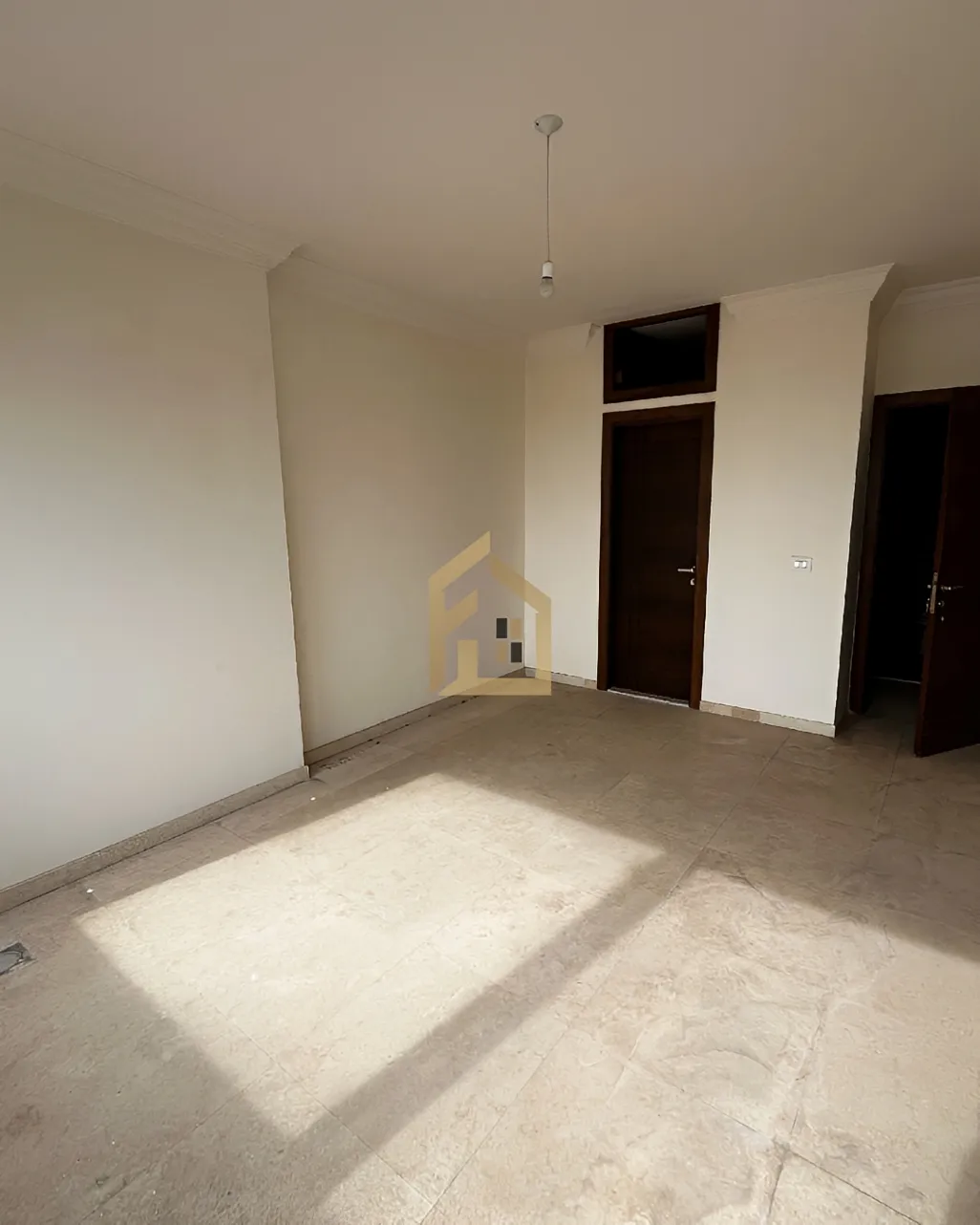 Apartment for sale in Bourj Abi Haydar, Beirut, Lebanon - 3 bed, 3 bath