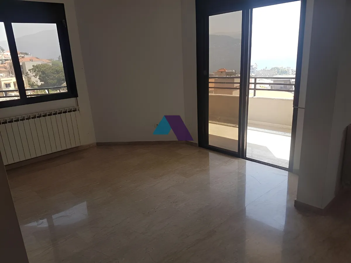 Apartment for Sale in Baabdat