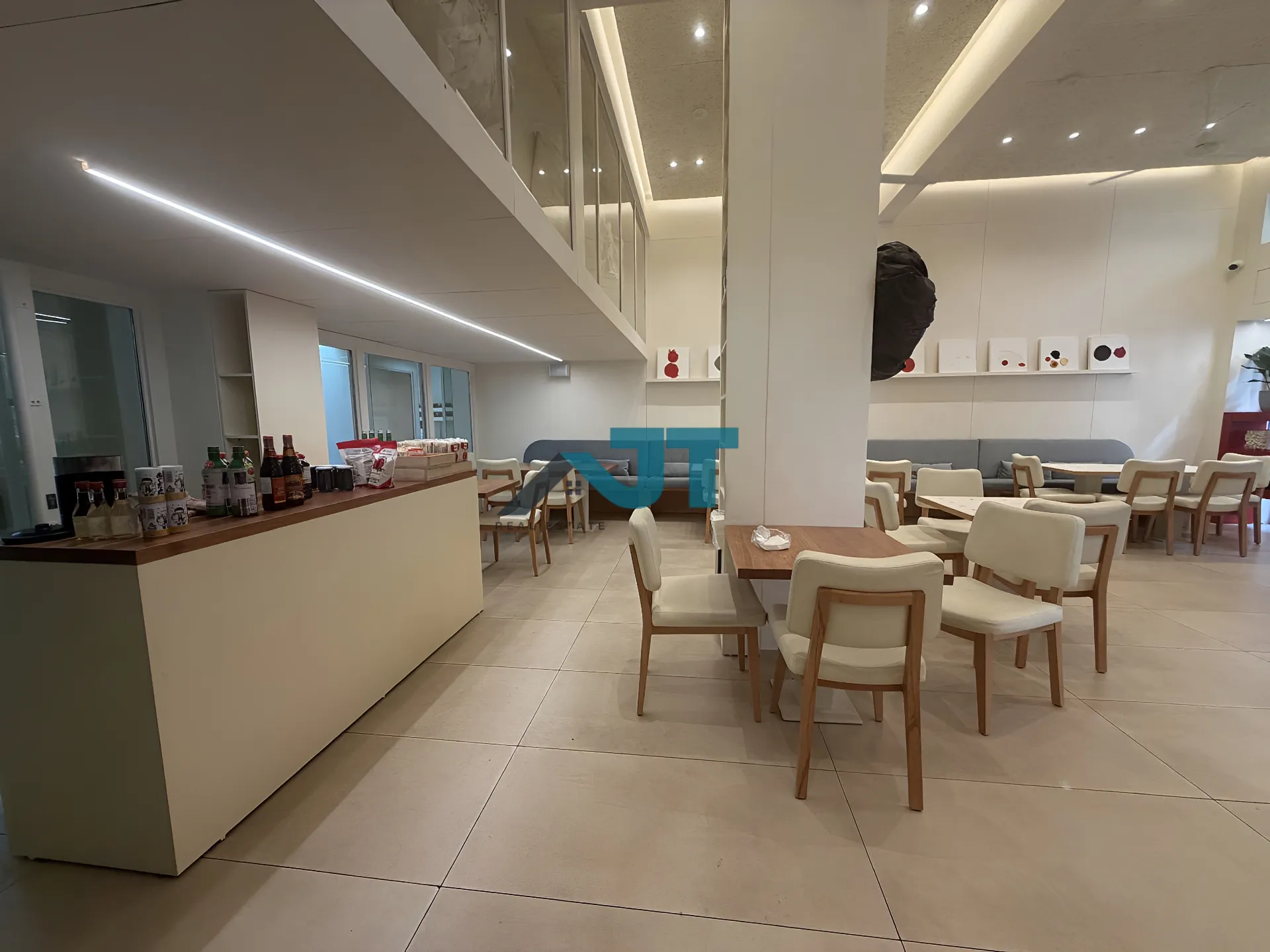 Restaurant for rent in Mar Mikhael