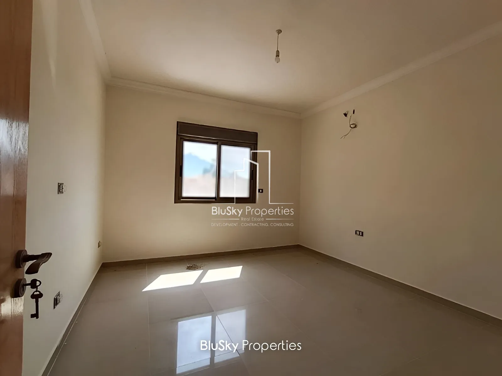 Apartment for Sale in Kfarhbeb