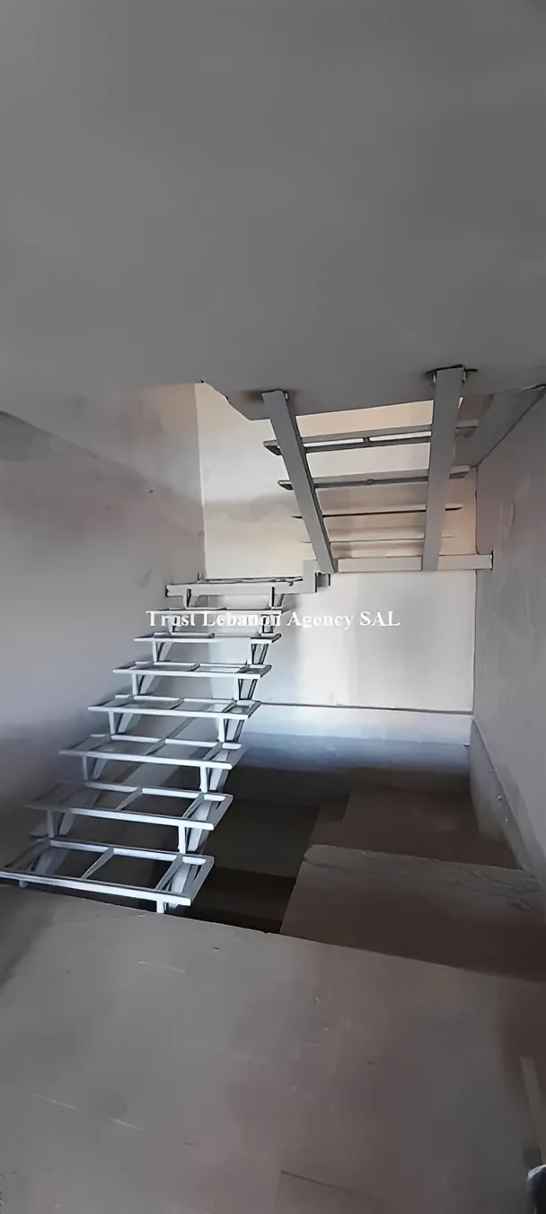 Shop for rent in Metn, Dbayeh