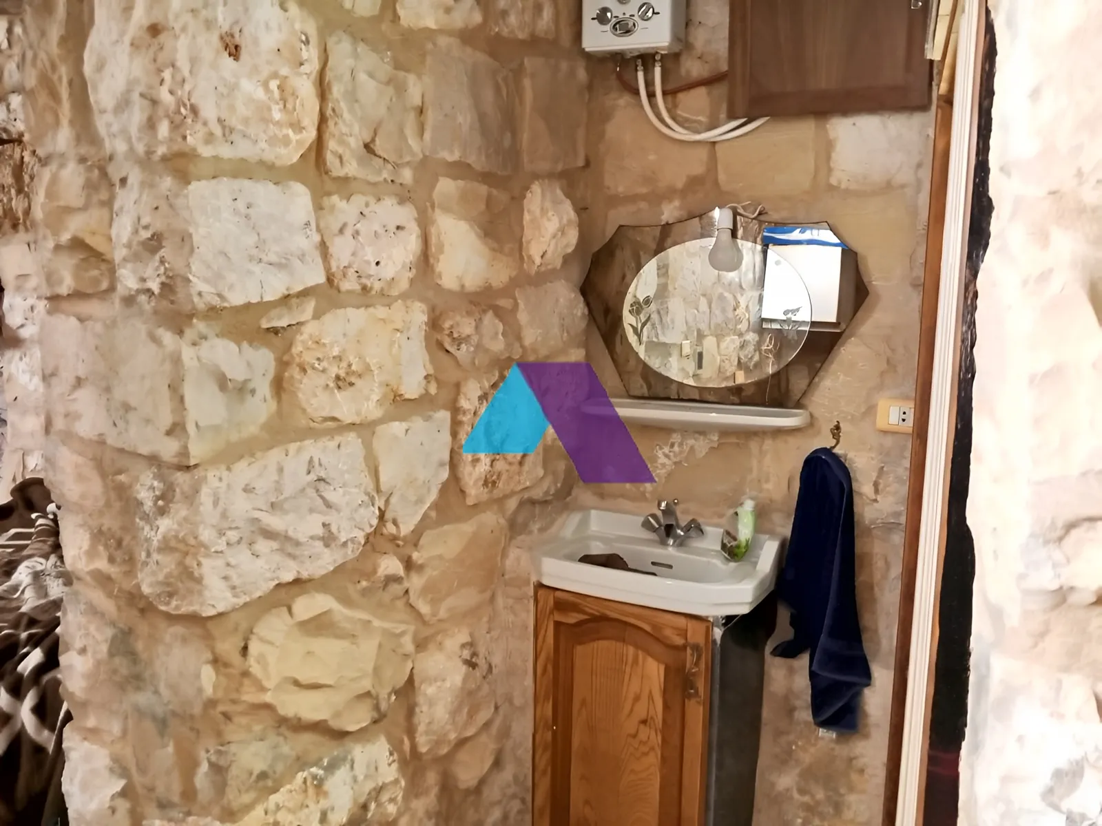 Villa for Sale in Assia
