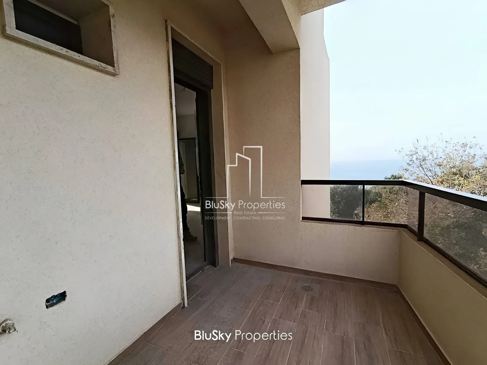 Apartment for Sale in Nahr Ibrahim - 3 bed, 3 bath