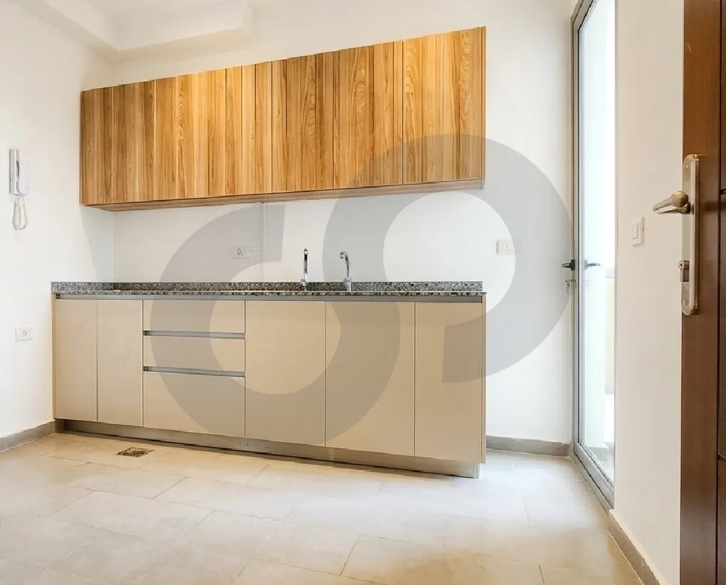 Building for Sale in Qornet El Hamra