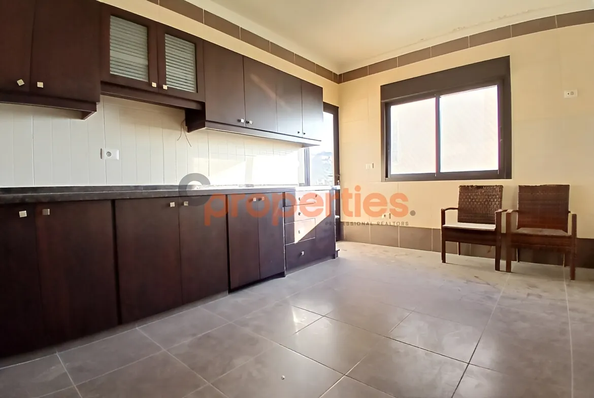 Apartment for Sale in Qennabet Broummana