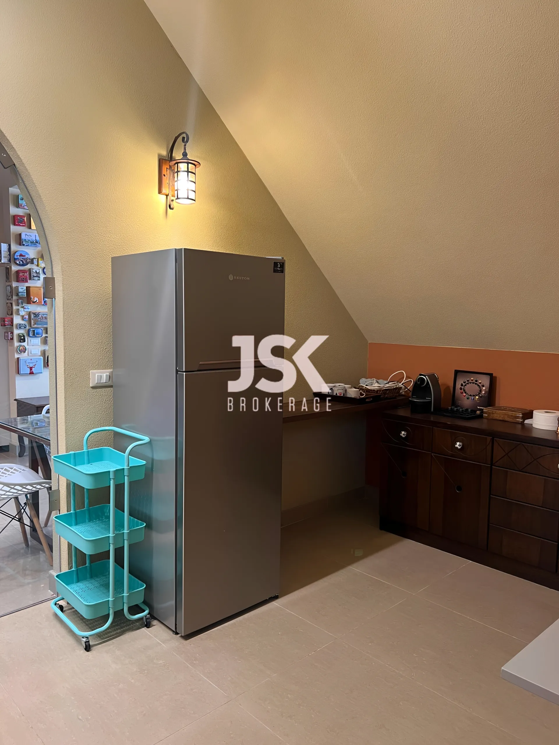 Apartment for Rent in Aamchit