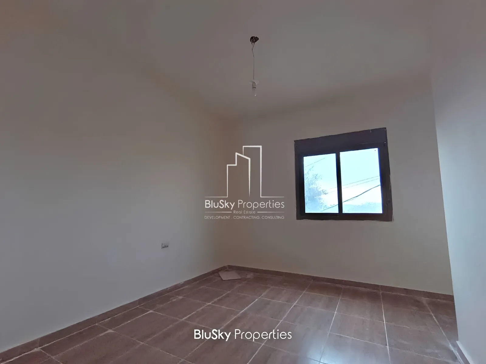 Apartment for Sale in Ghedress