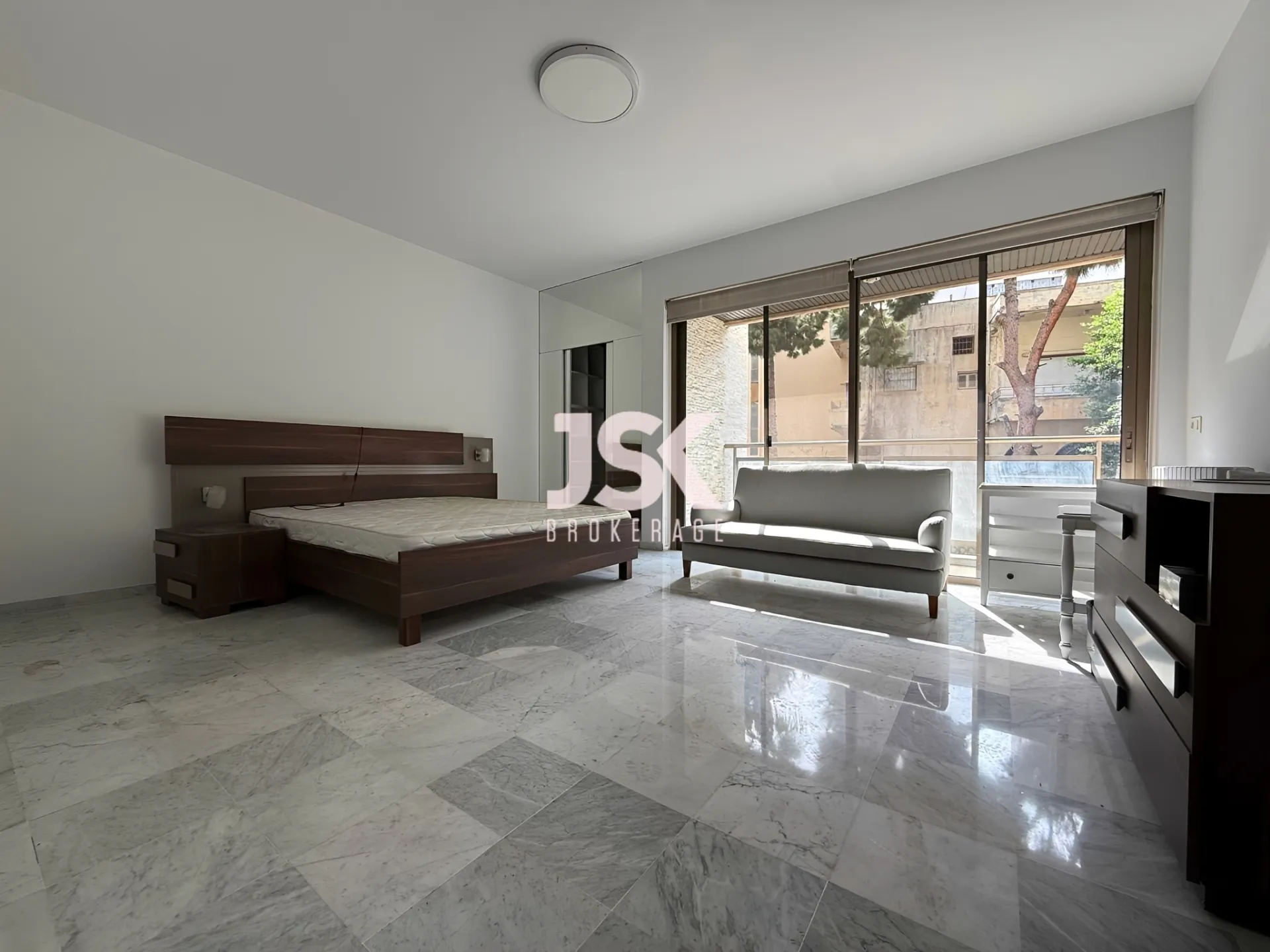 Apartment for Rent in Achrafieh
