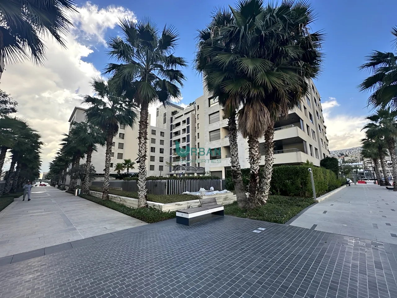 Office for rent in Dbayeh, lebanon
