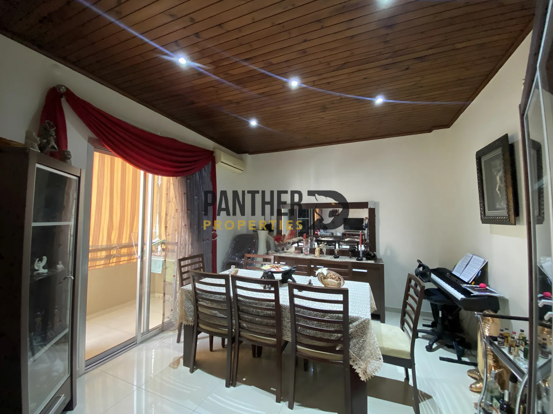 Apartment for sale in Sin el fil, lebanon - 2 bed, 2.0 bath