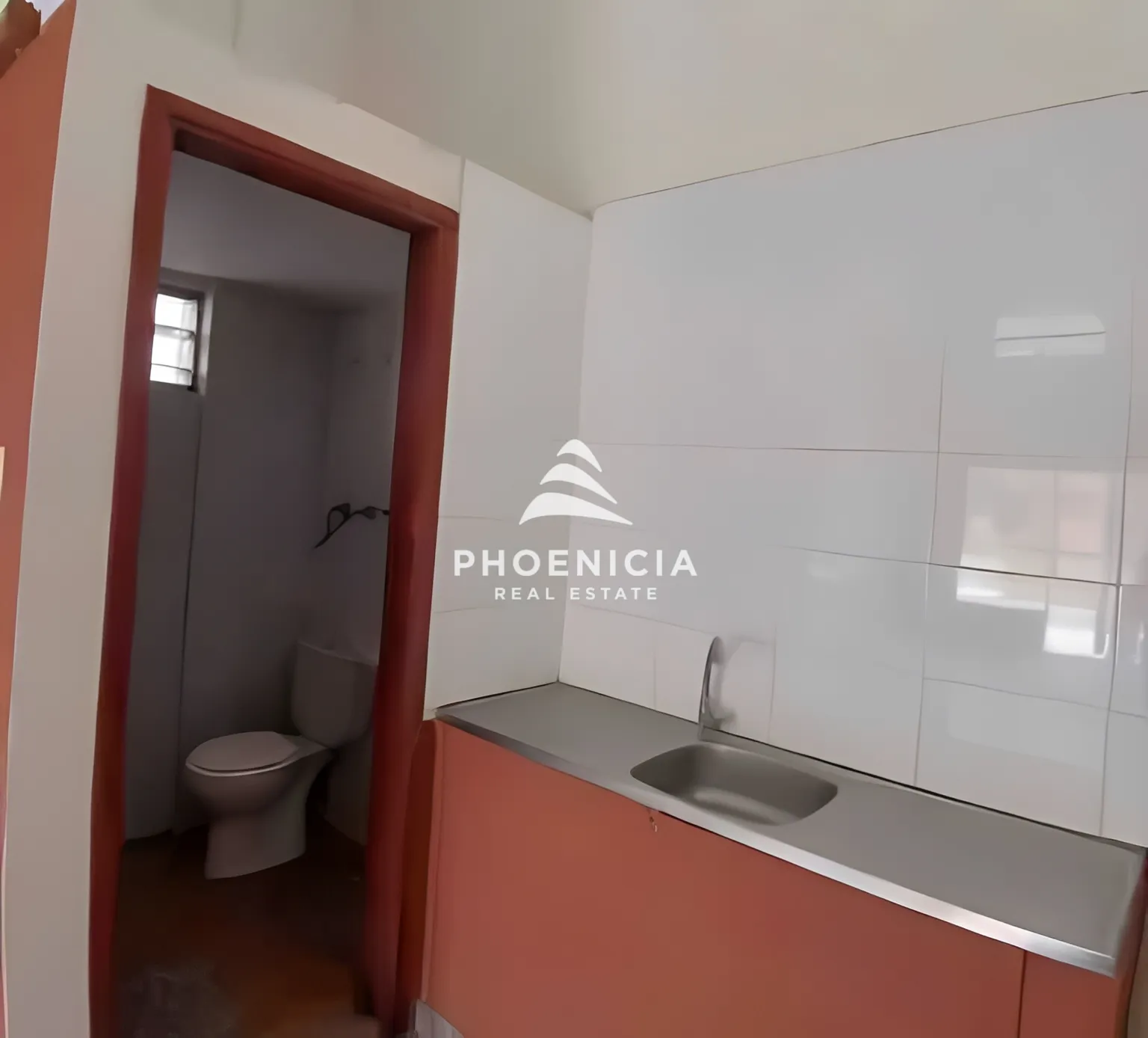 Shop for rent in Blat, Lebanon