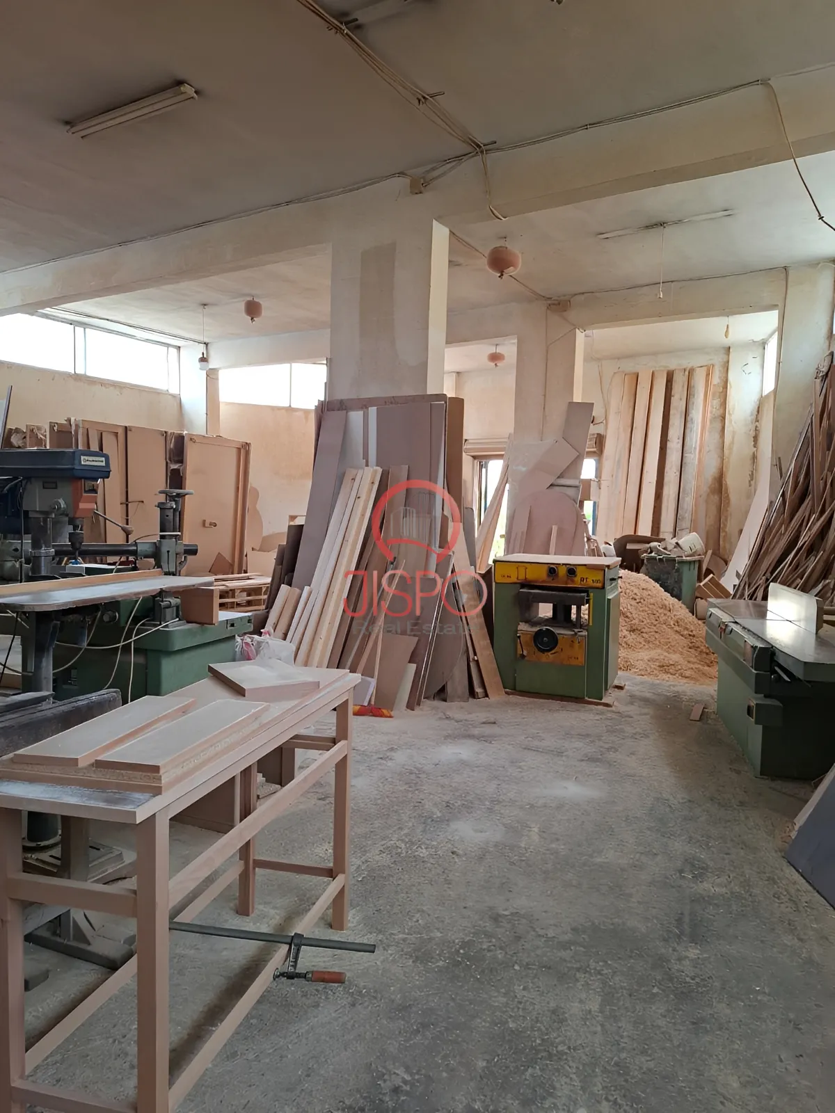 Shop for Sale in Zouk Mosbeh