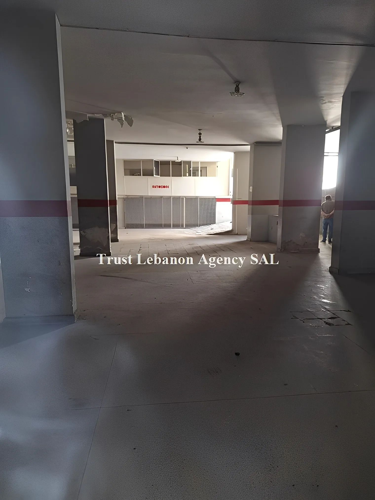 Warehouse for sale in Metn, Nahr El Mott