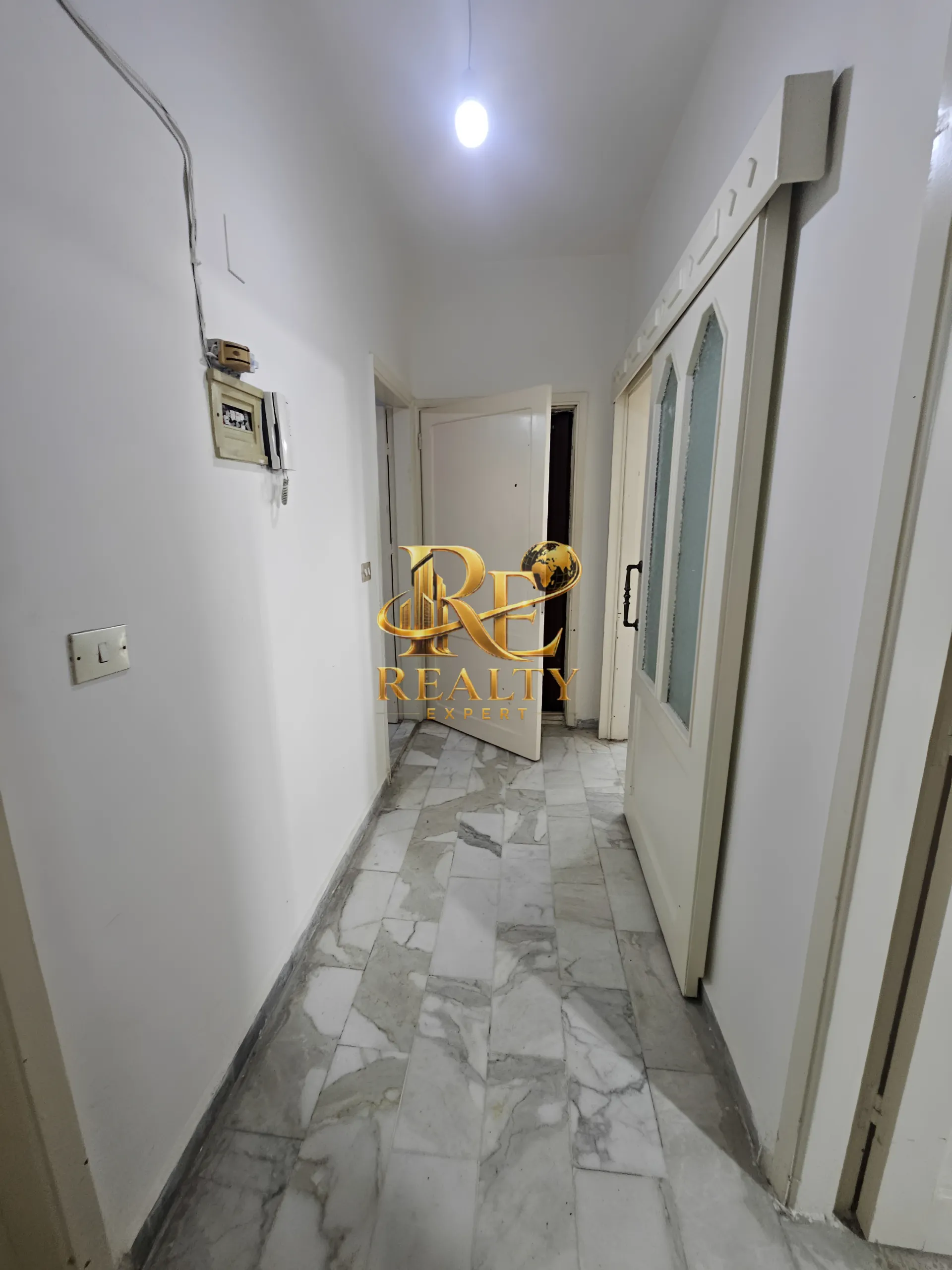 Apartment for sale in Chouaifet El Aamroussieh