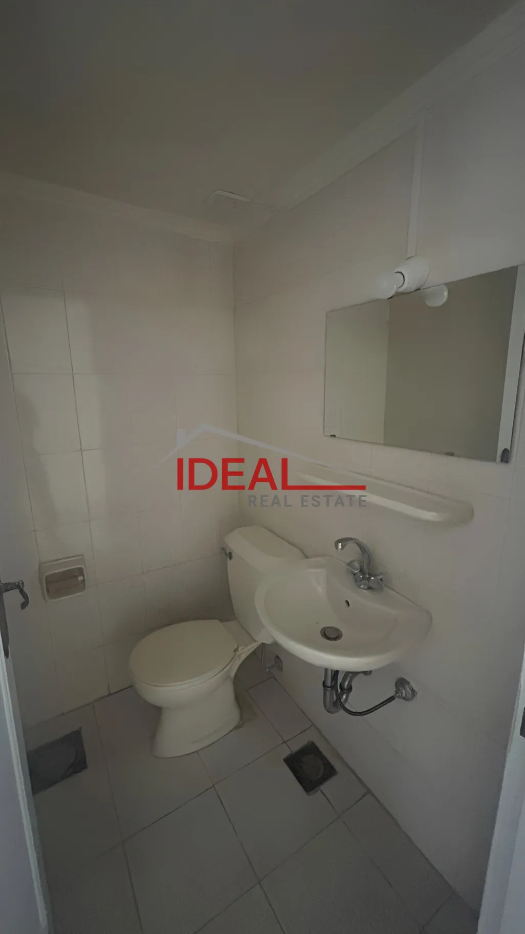 Apartment for sale in Zouk Mosbeh, Lebanon - 3 bed, 2 bath