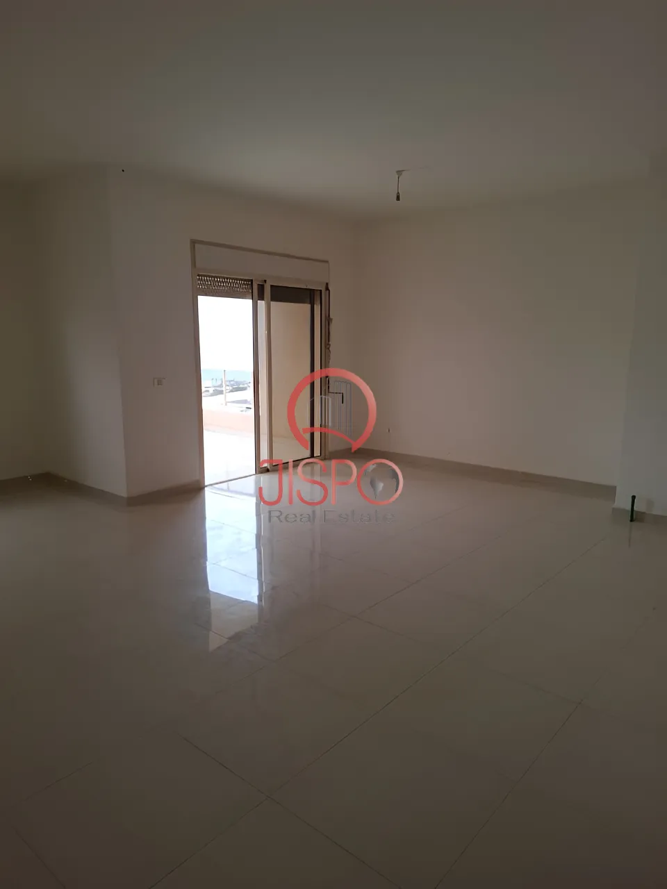 Duplex for Sale in Bouar - 4 bed, 4 bath