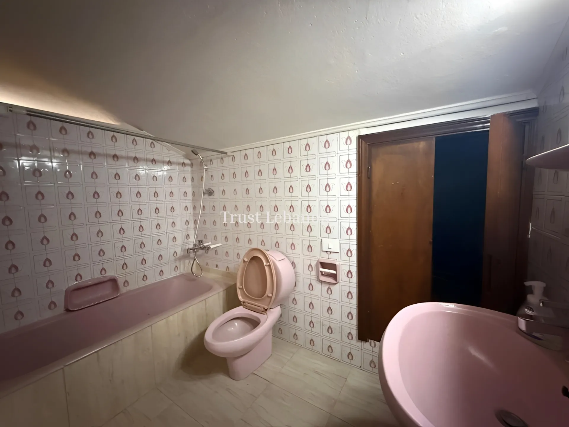 Apartment for rent in Beit Meri, Lebanon