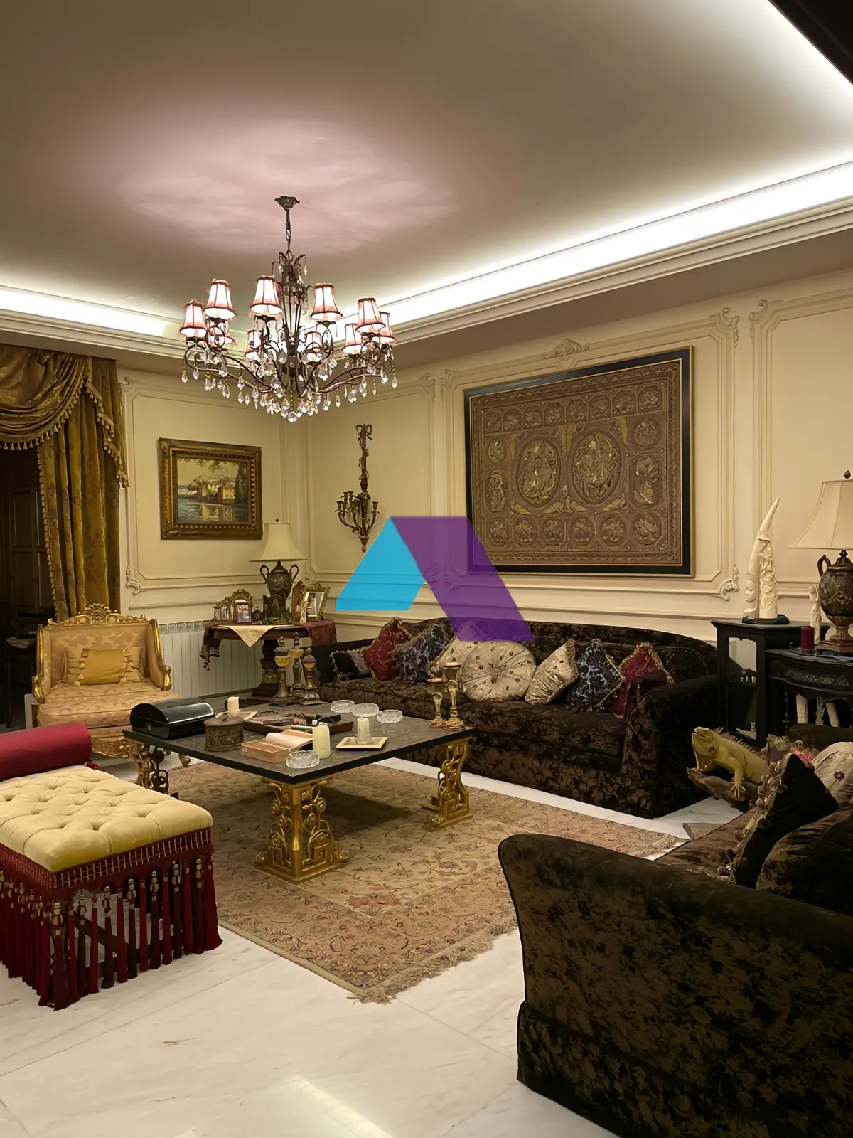 Apartment for Sale in Baabda - 5 bed, 6 bath