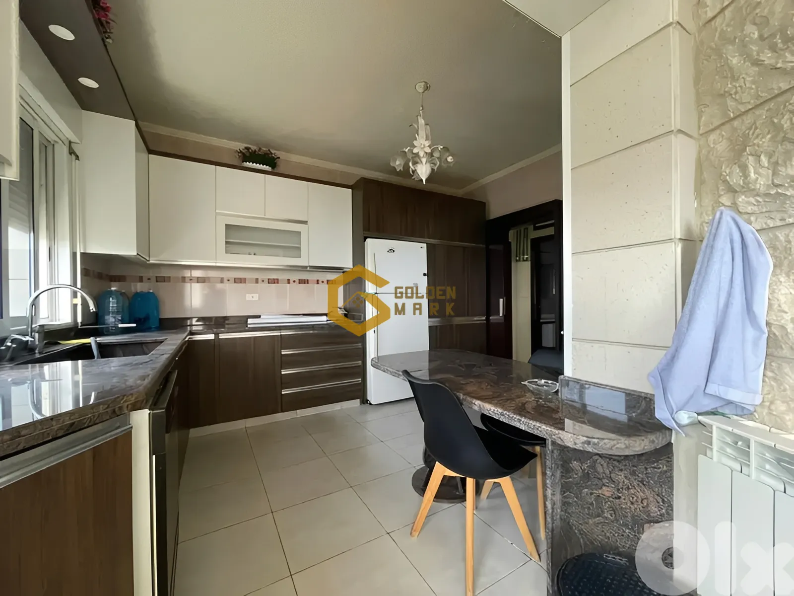 Apartment for Sale in Ballouneh