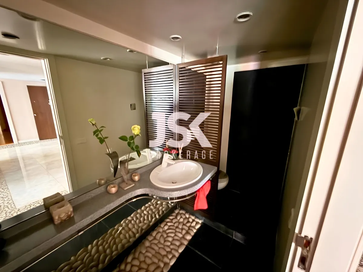 Apartment for Sale in Caree d'or, Achrafieh, Beirut, Lebanon