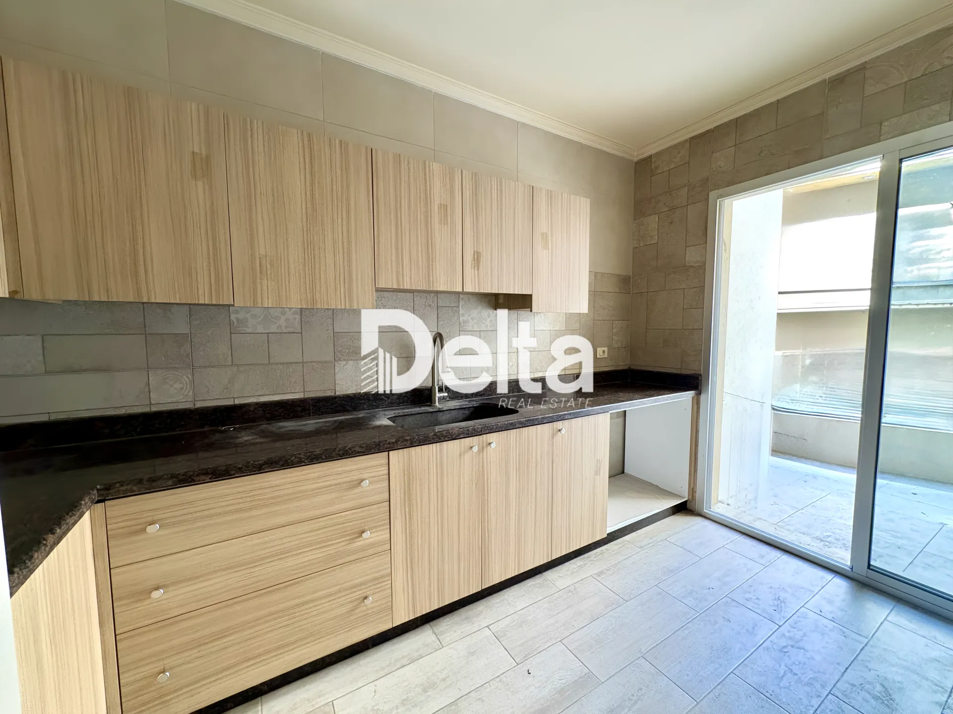 Apartment for rent in Ras Al Naba'a