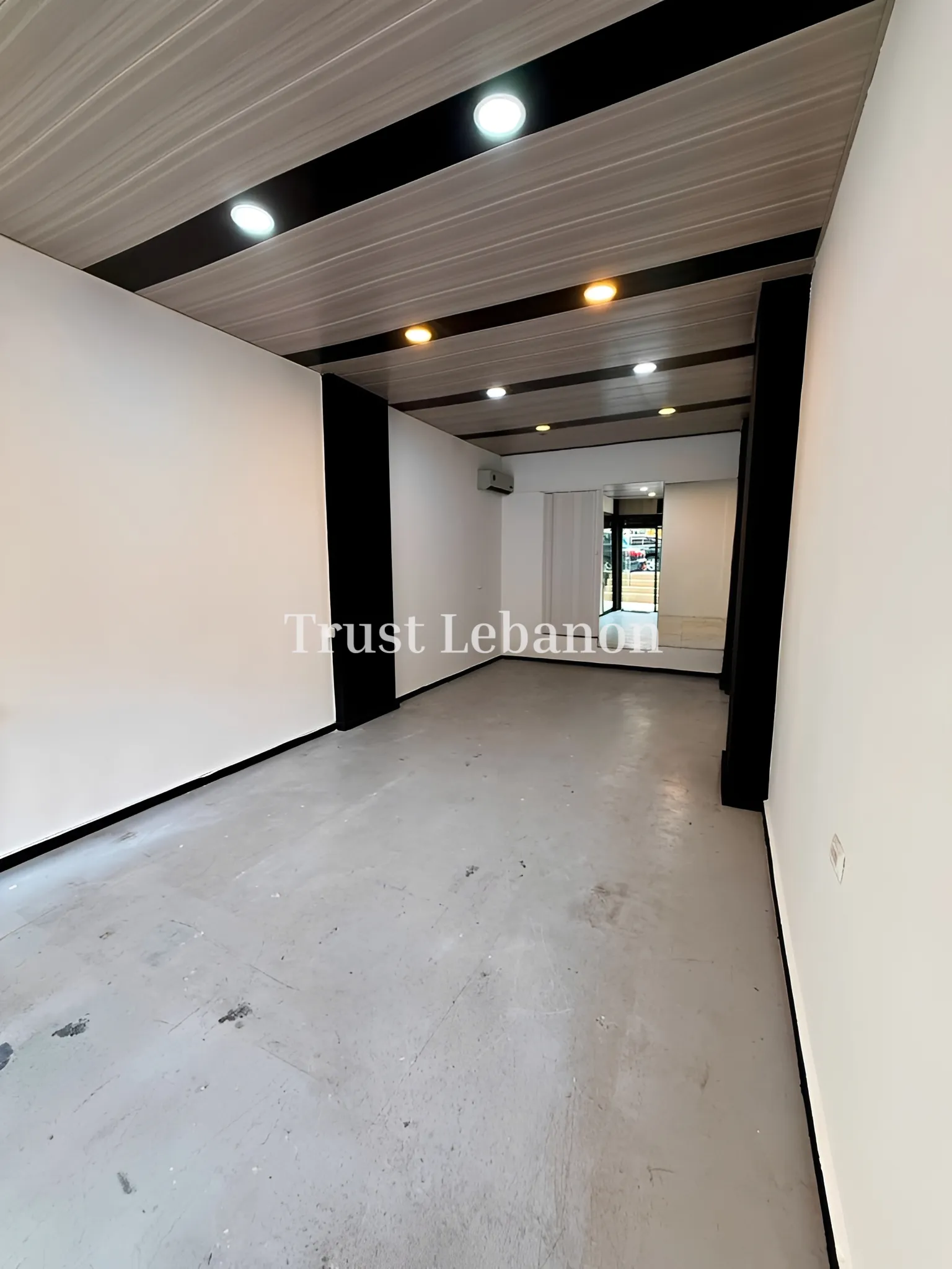 Shop for rent in Badaro, Beirut, Lebanon