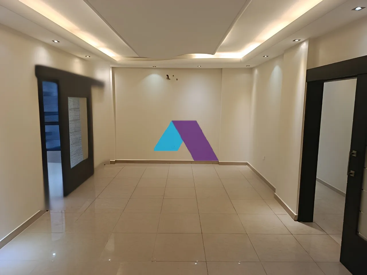 Apartment for Sale in Ain El Remmaneh - 4 bed, 4 bath