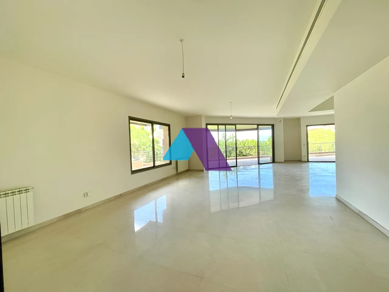 Apartment for Sale in Dik El Mehdi - 4 bed, 6 bath