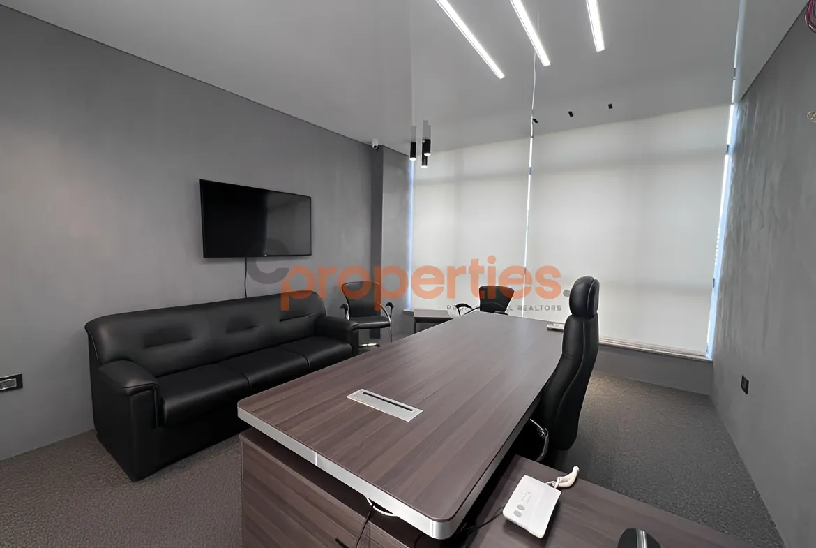 Office for Rent in Dekwaneh