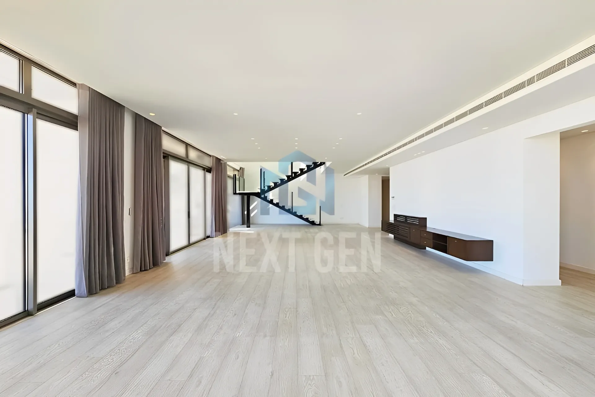 Duplex for sale in Achrafieh, Beirut, Lebanon - 3 bed, 5 bath