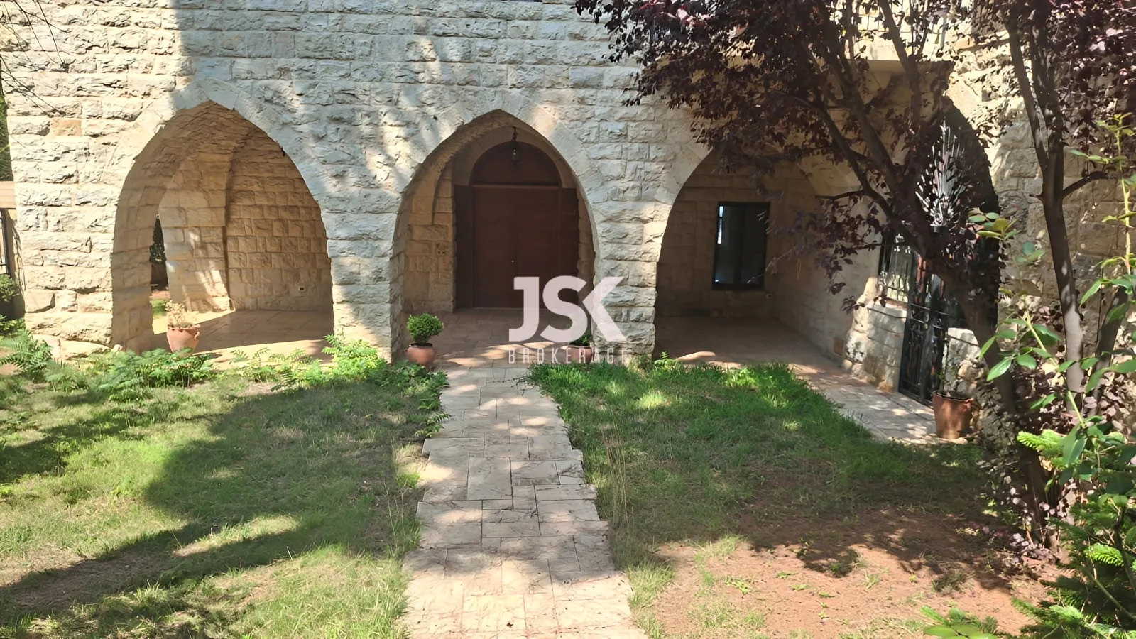 Villa for Sale in Bmekkine