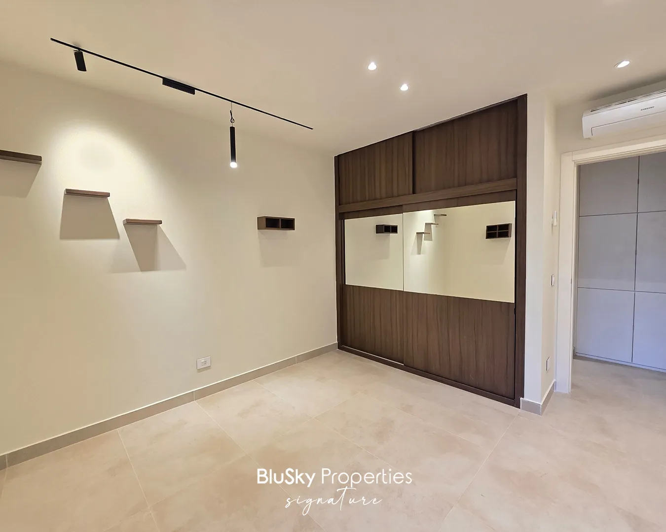 Apartment for sale in Monteverde main street، moutazah, lebanon
