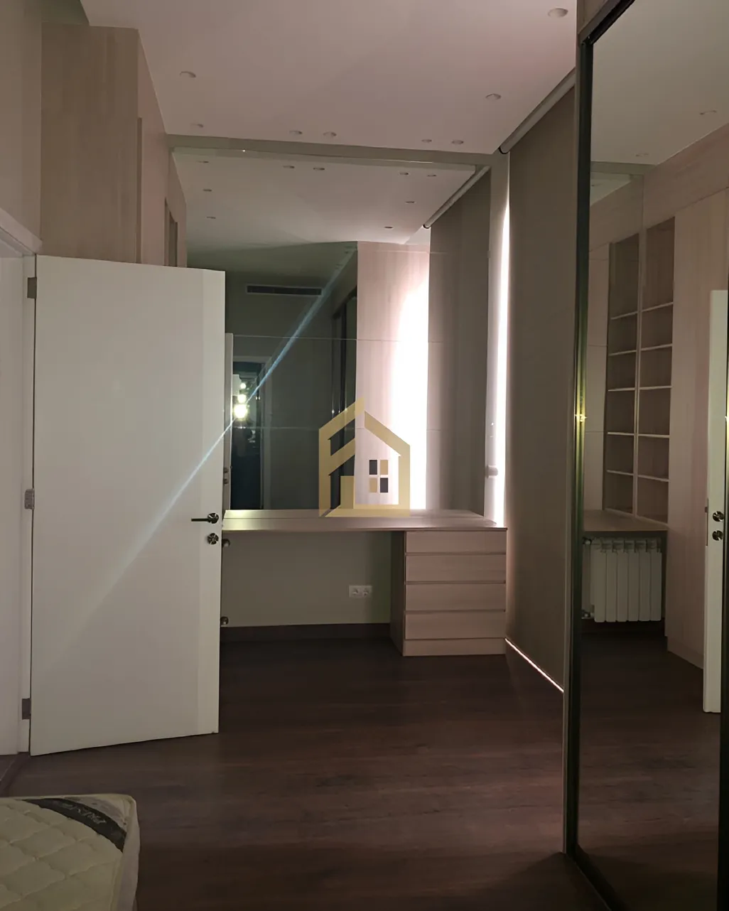 Apartment for rent in Saifi Village, Beirut, Lebanon