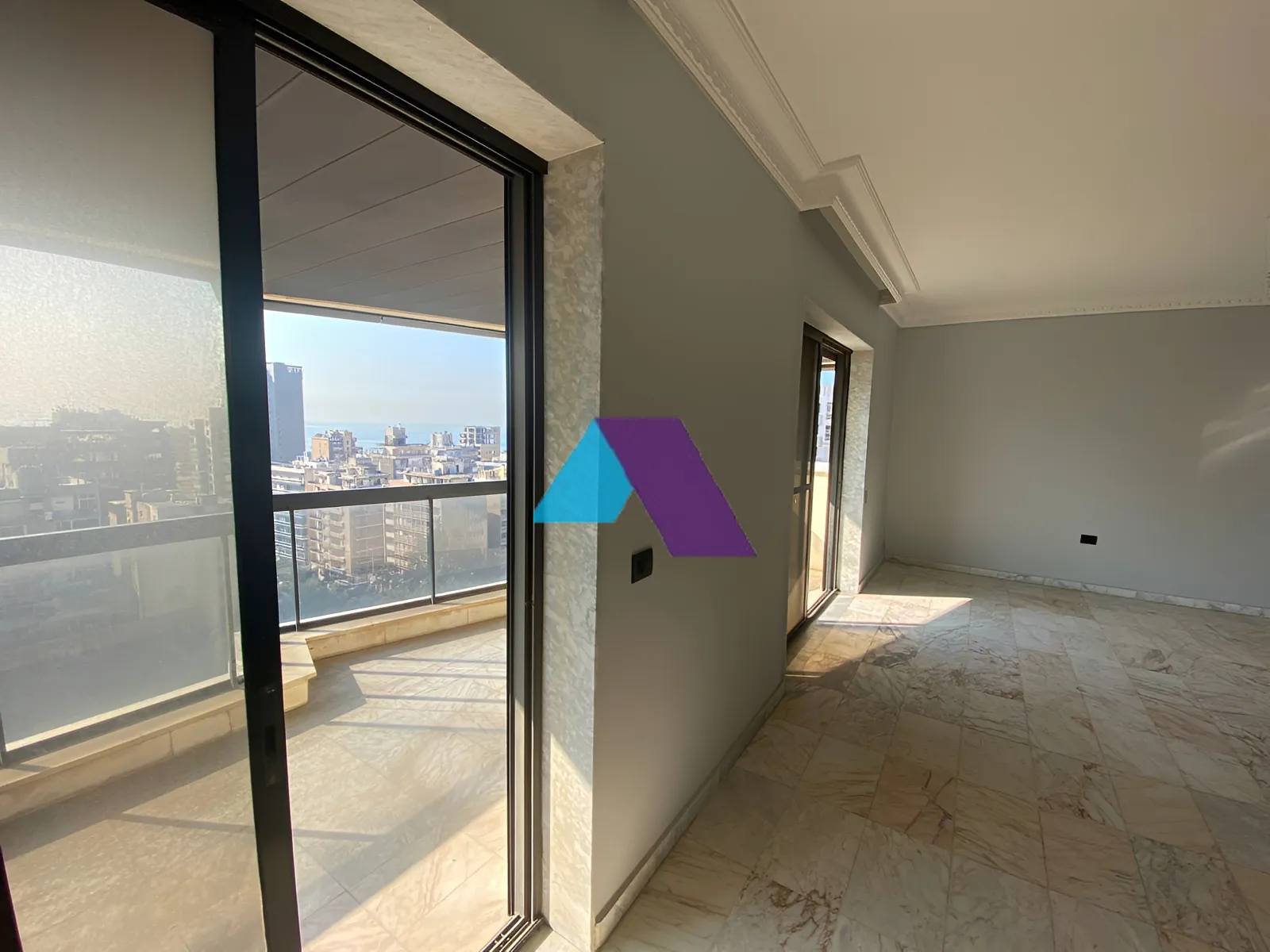 Apartment for Sale in Ain El Tineh - 2 bed, 3 bath