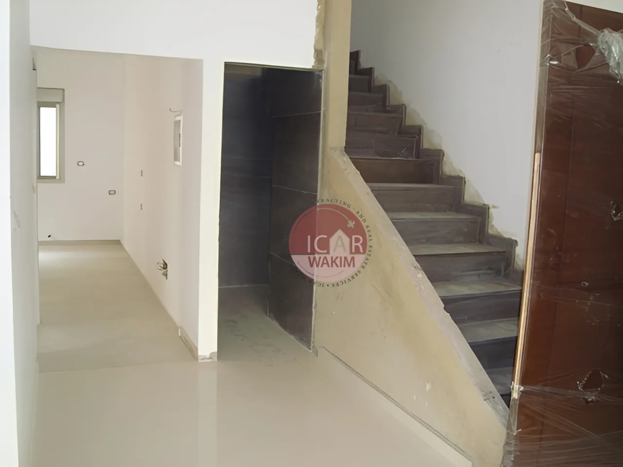 Triplex for Sale in Aaoukar