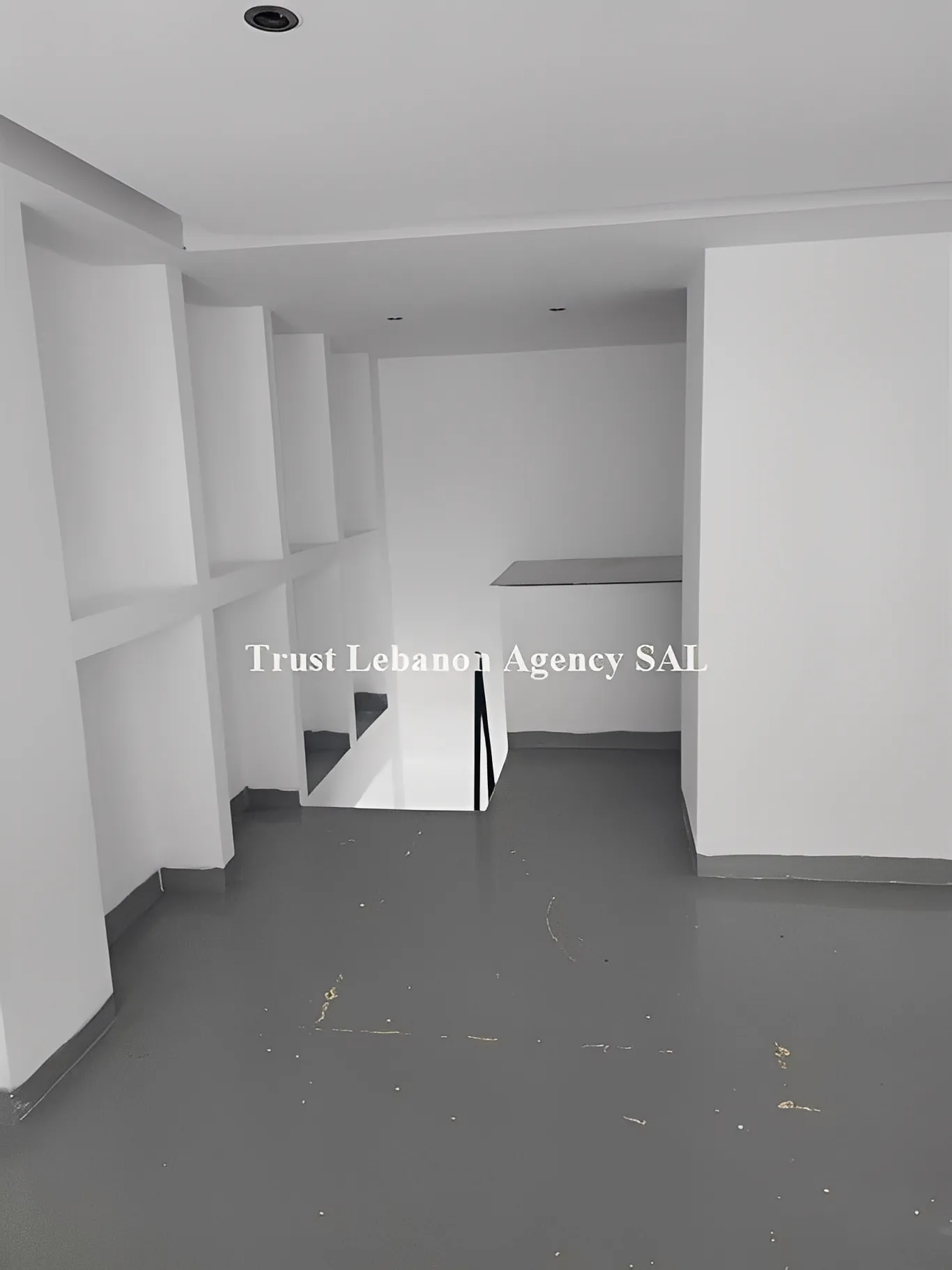 Shop for sale in Metn, Sin El Fil