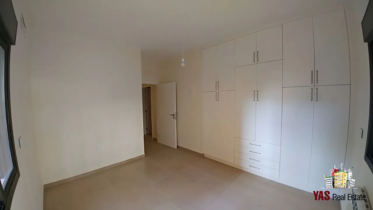 Apartment for Sale in Ballouneh