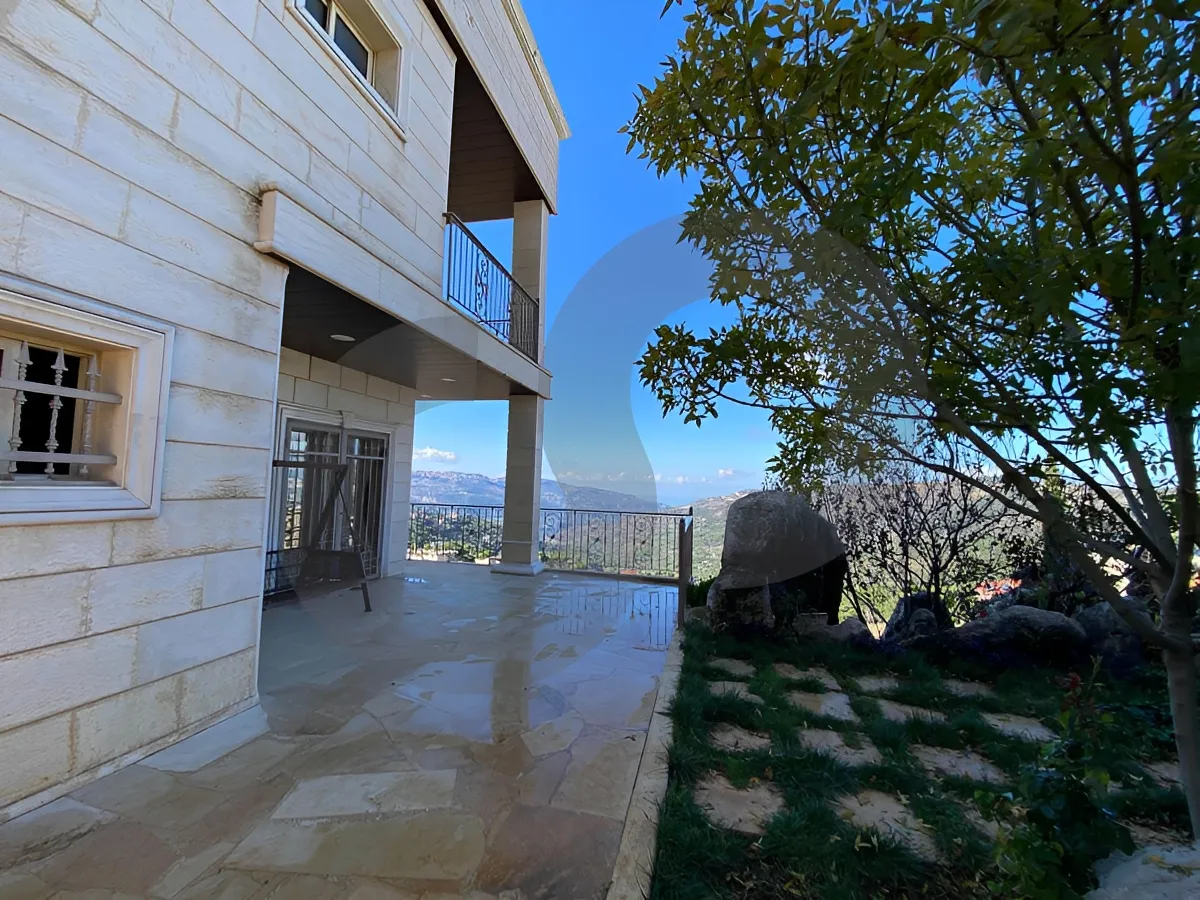 Villa for Sale in Hammana - 6 bed, 7 bath