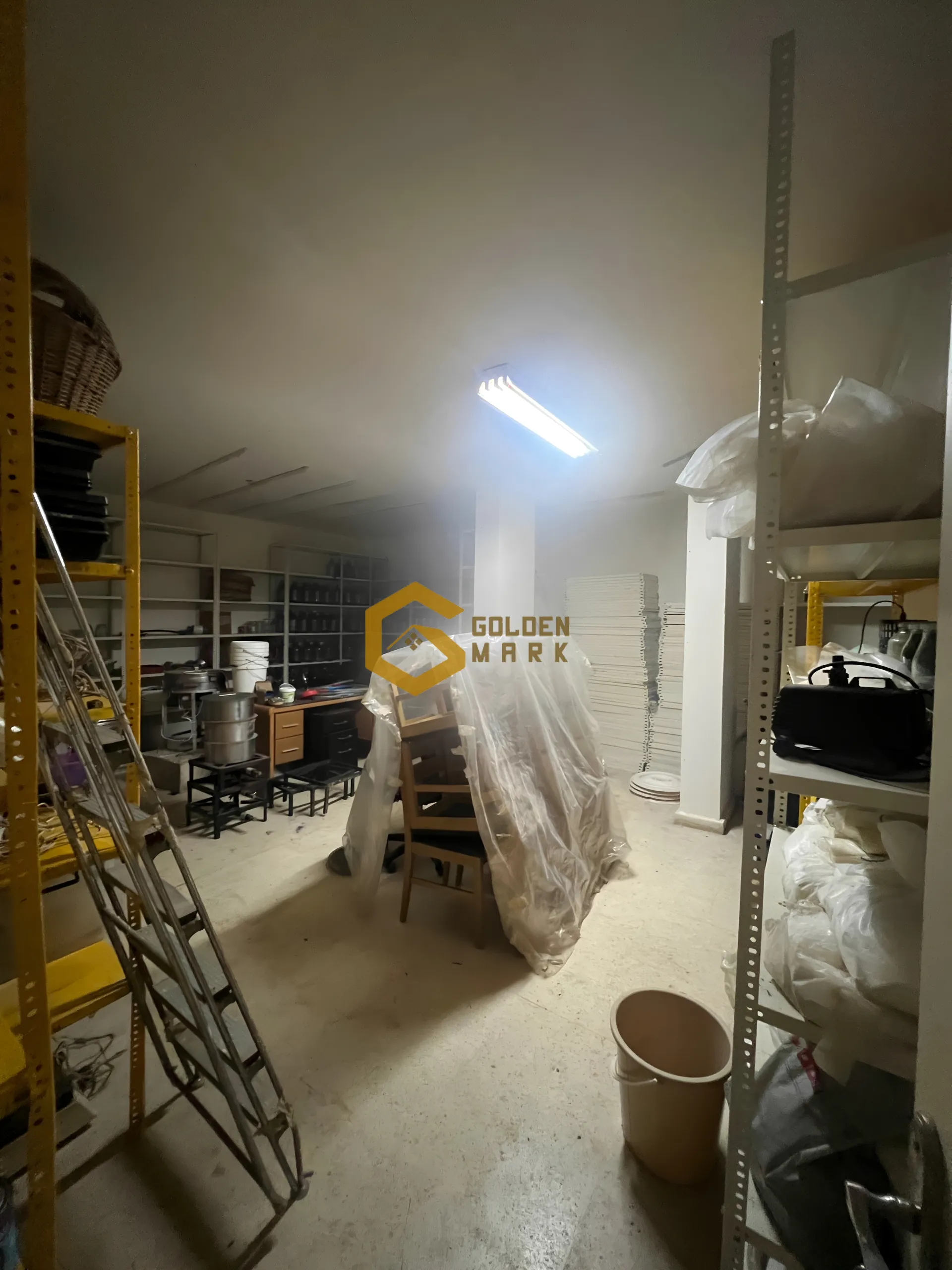 Warehouse for rent in Mansourieh