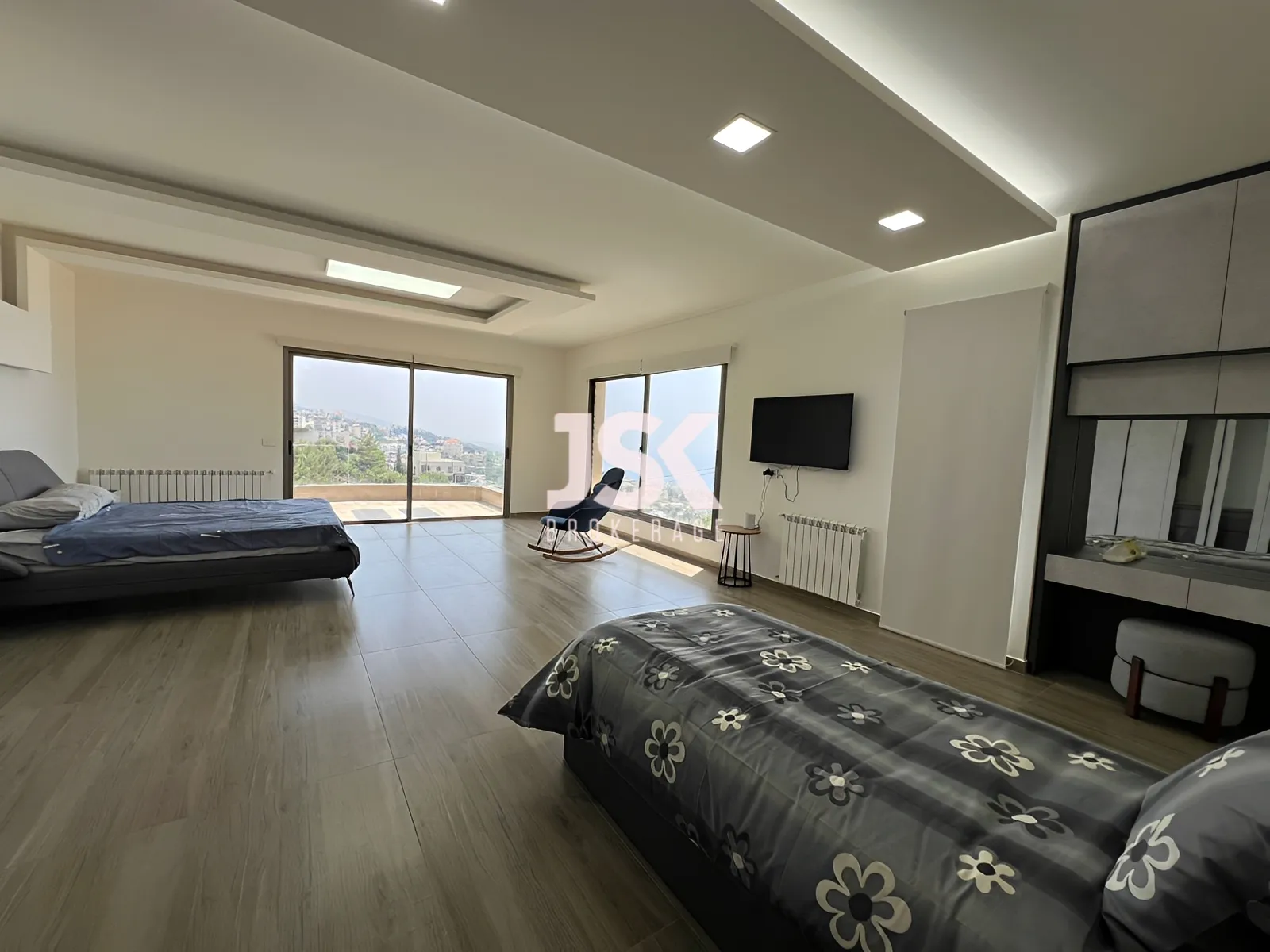 Villa for Sale in Blat