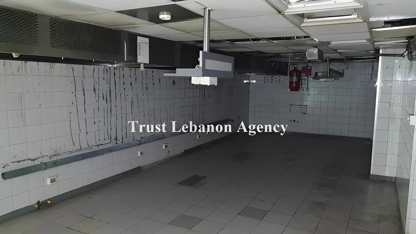 Shop for rent in Beirut, Hamra