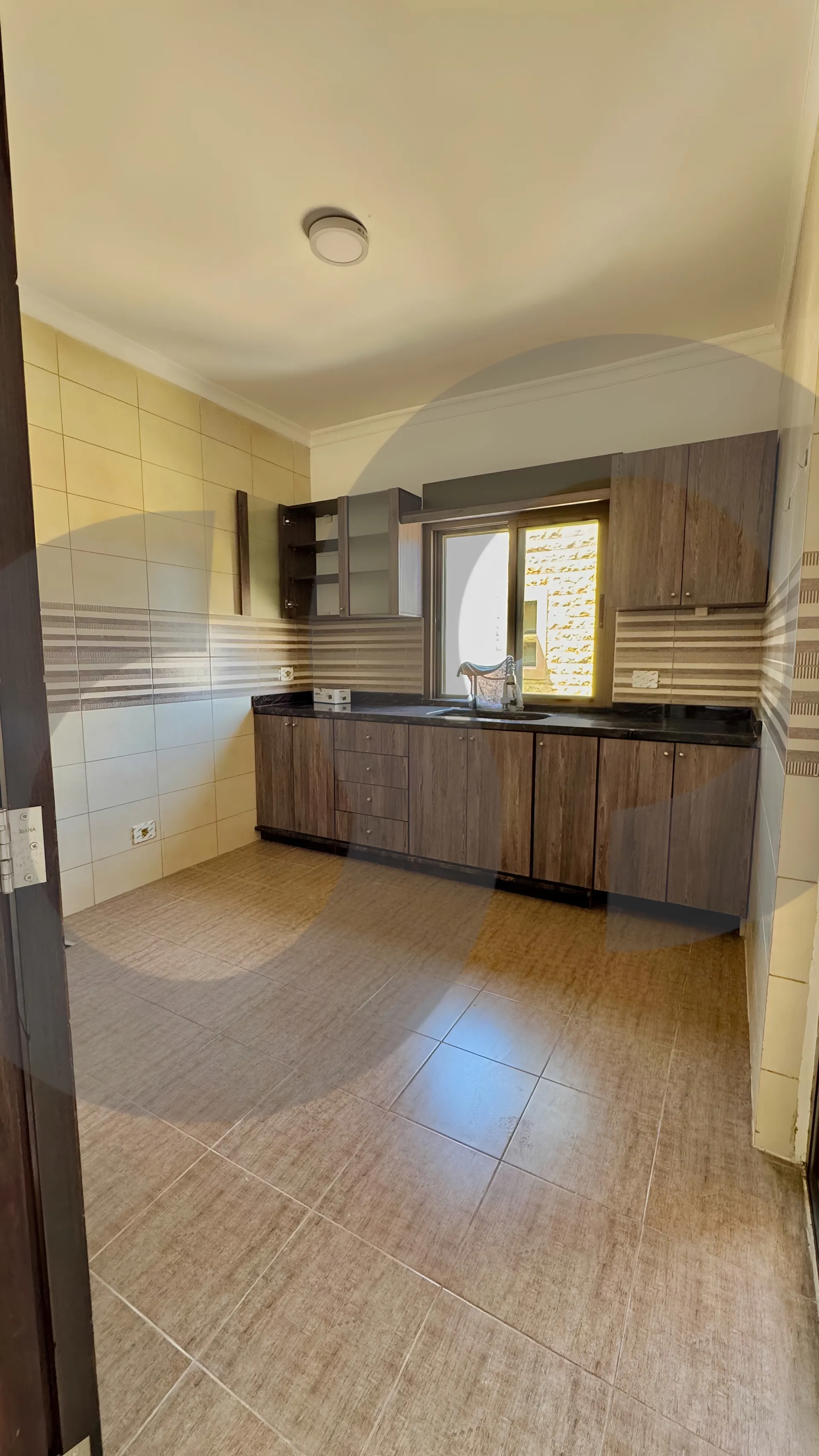 Apartment for Sale in Halat