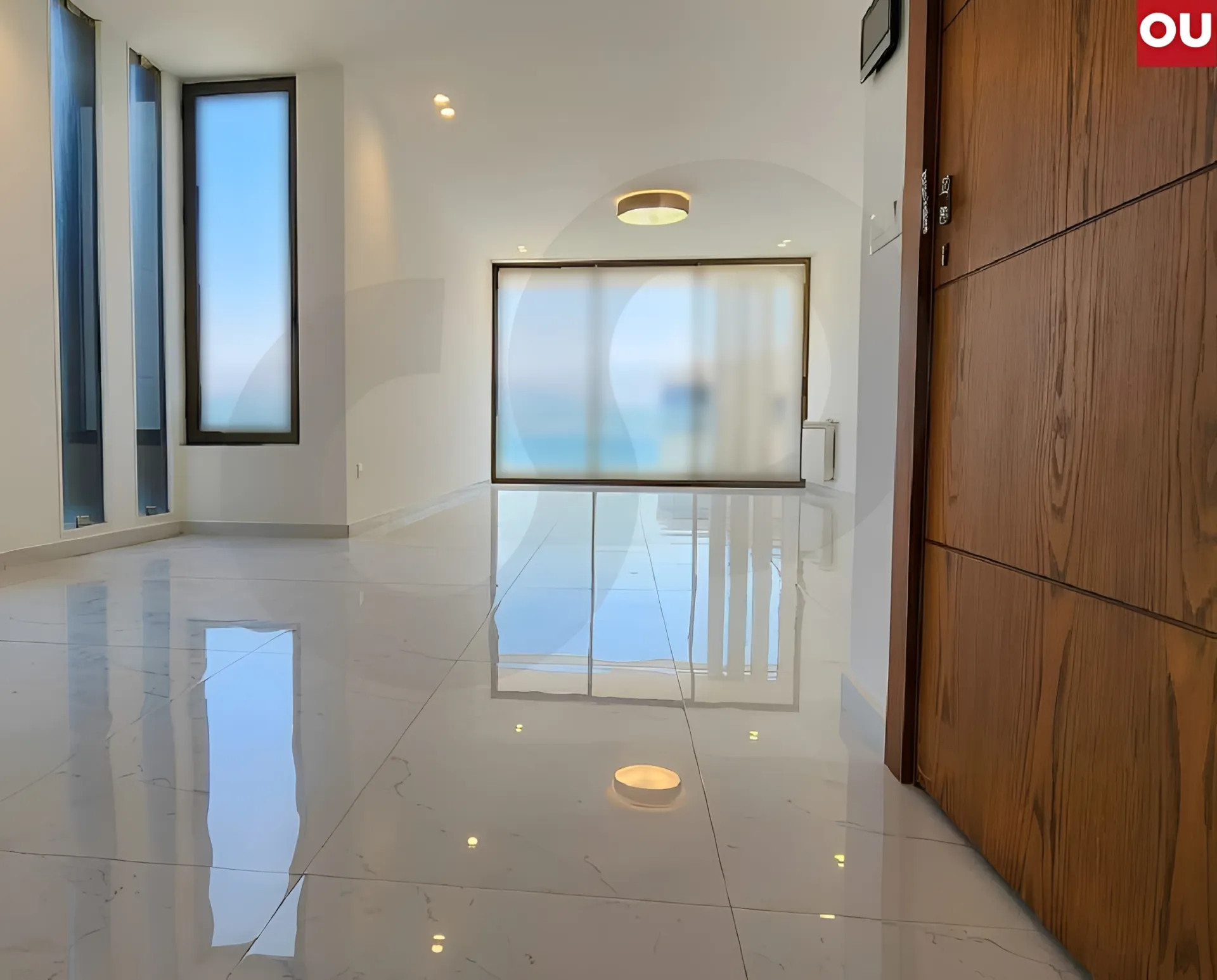 Apartment for Sale in Qornet El Hamra - 3 bed, 3 bath