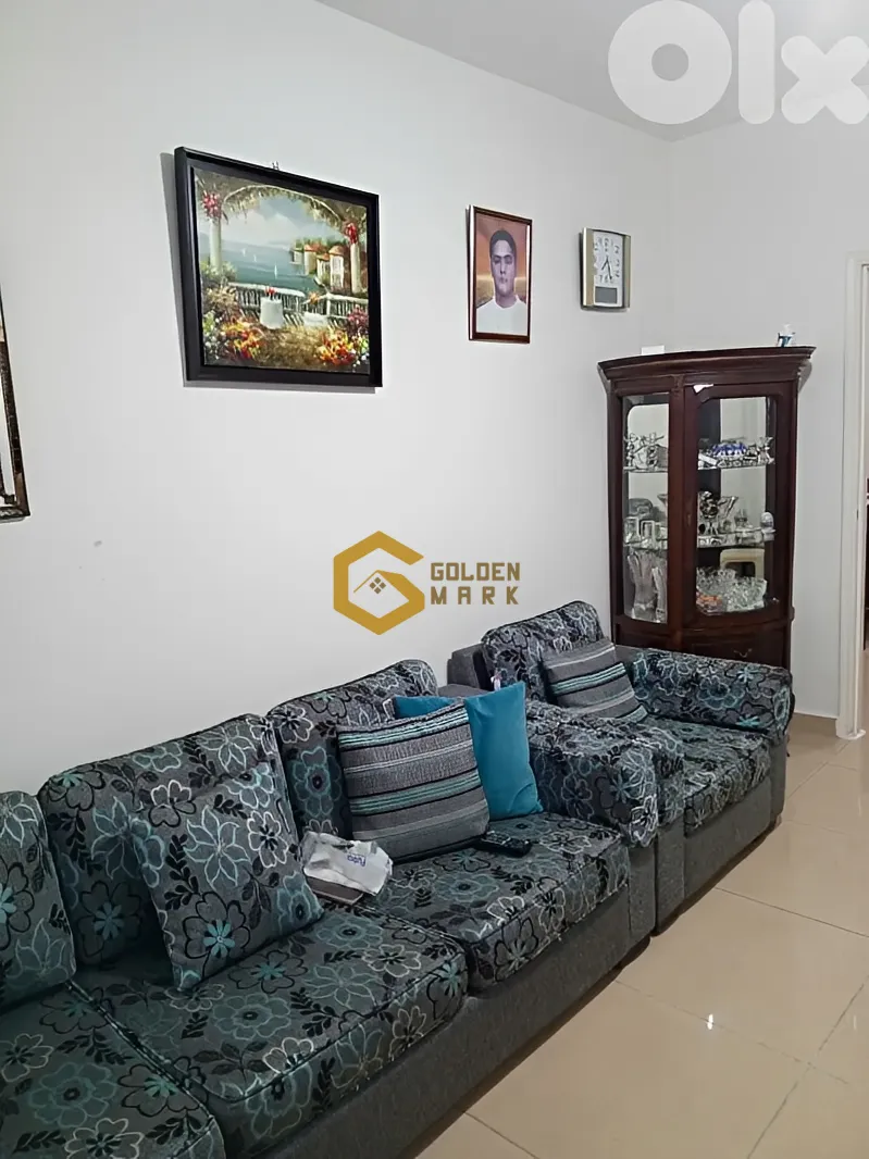 Apartment for Sale in 506 Corniche du Fleuve, Salloumi building 1st floor, شارع كرنتينا، بيروت، Lebanon - 2 bed, 1 bath