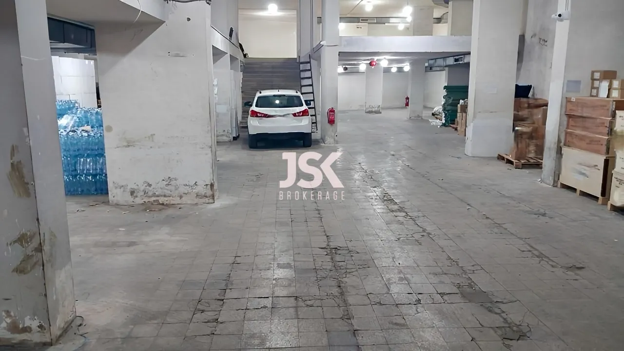 Warehouse for Sale in Achrafieh